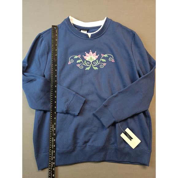 Pembrook Blue Floral Embroidered Sweatshirt Jogger Pants Set Women's Size L NWT - Picture 4 of 12
